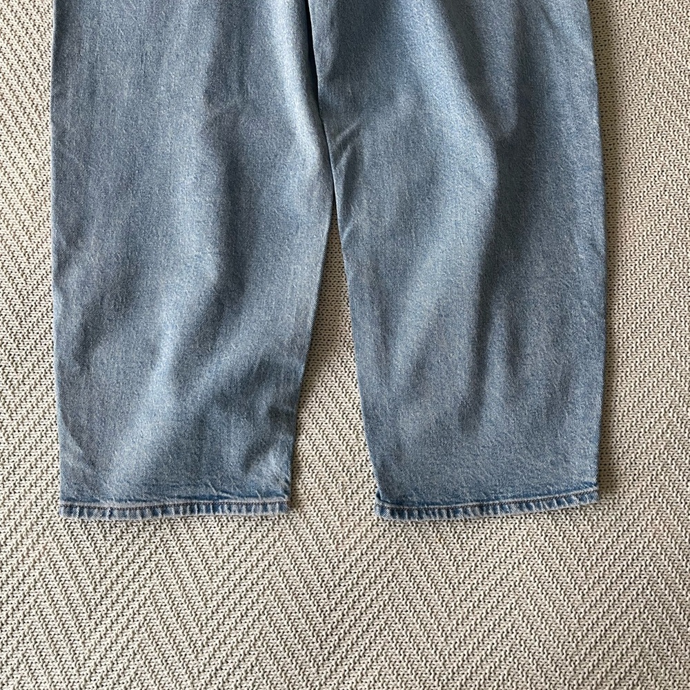NWOT American Eagle Outfitters Light Blue Barrel Jeans Sz 14 - Picture 9 of 9